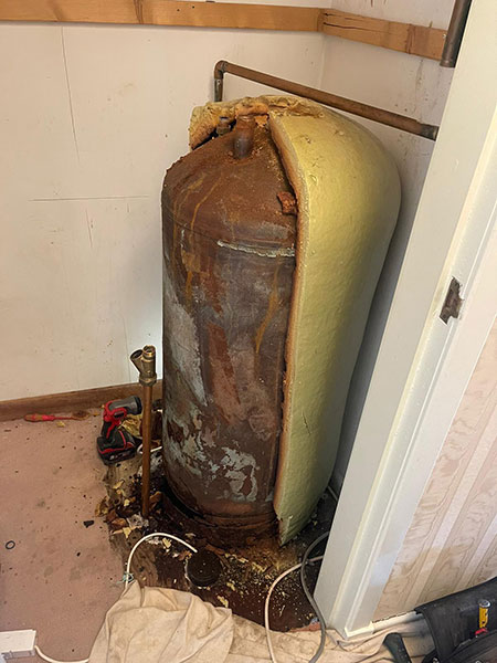 New 180L Unvented Upright Cylinder Installation