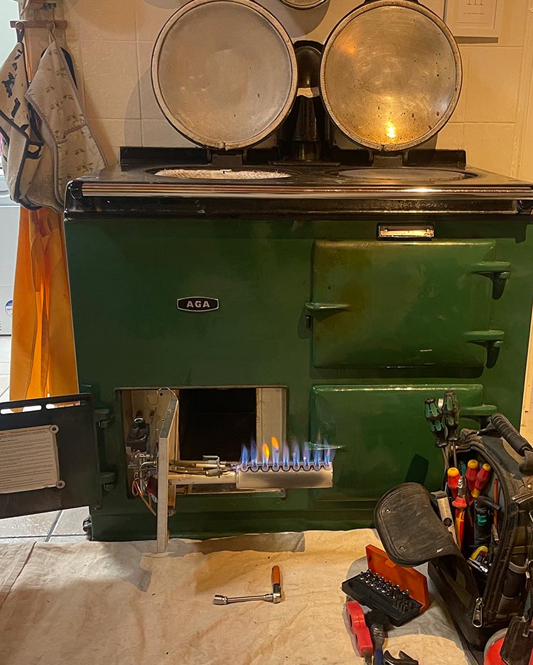AGA Cookers: Servicing, Installation and Repairs AGA Cookers: Servicing, Installation and Repairs